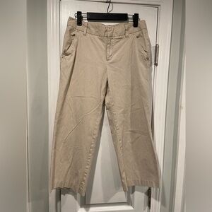Old Navy Size 8 Khaki Cream Stripe Stretch Mid Rise Straight Leg Cropped Pants